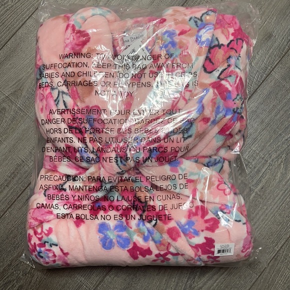 Vera Bradley Plush Fleece Robe Pretty Posies Pink Small/Medium FREE SHIPPING - Picture 4 of 6